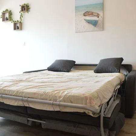 Refait à Neuf, 5 Couchages, à 50m De La Plage, Parking Privé - - Fr-1-229b-95 Narbona