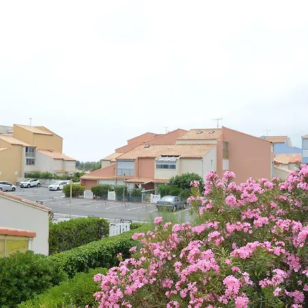 Apartment Refait A Neuf, 5 Couchages, A 50m De La Plage, Parking Prive - - Fr-1-229b-95
